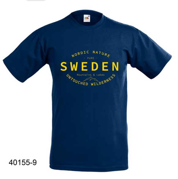 T-shirt Sweden Backcountry. Marin-blå