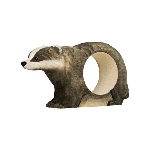 Napkin ring Badger, hand carved in wood