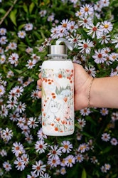 Moomin glass bottle with silicone cover, buttercup