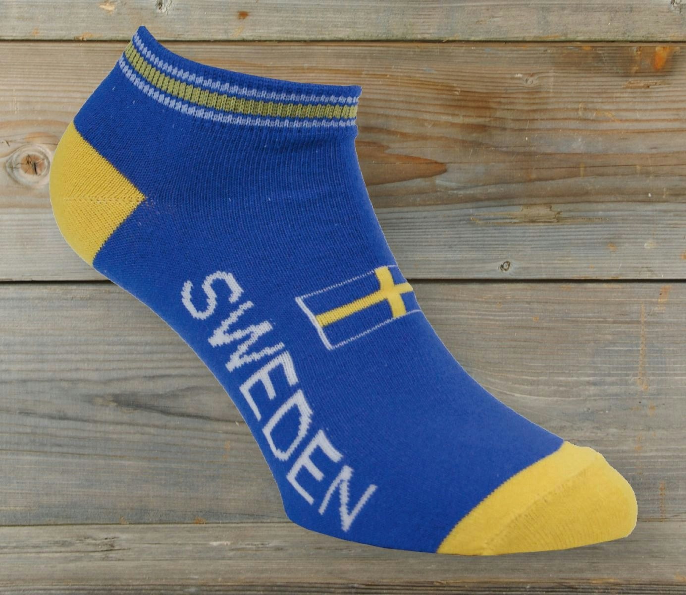 Ankle socks with Sweden flags