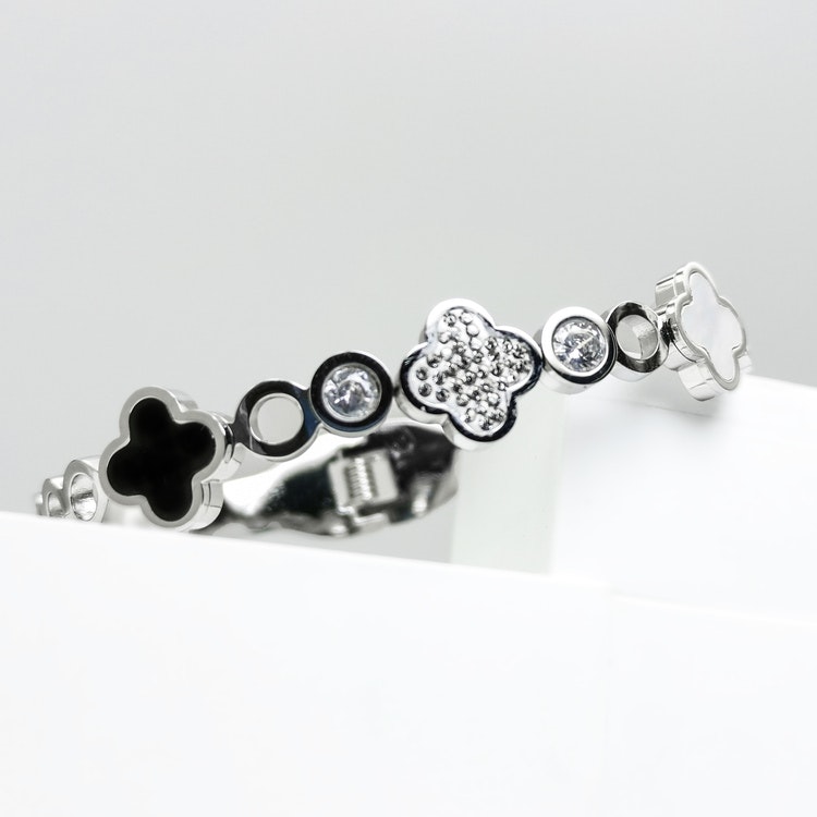 Clover Elegance Snappy Silver Edition Bracelet - SWEVALI