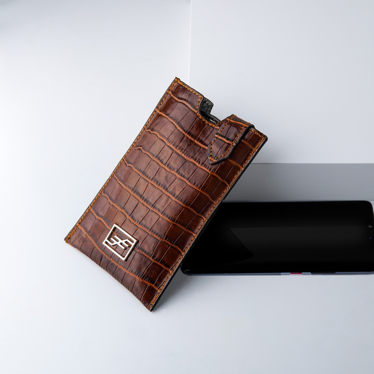 Bild 3 Genuine Leather Phone pouch mobilfodral och lyxig phone case Croco Sahara  pattern