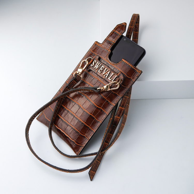 Bild 2 Genuine Leather Phone pouch mobilfodral och lyxig phone case Croco Sahara  pattern