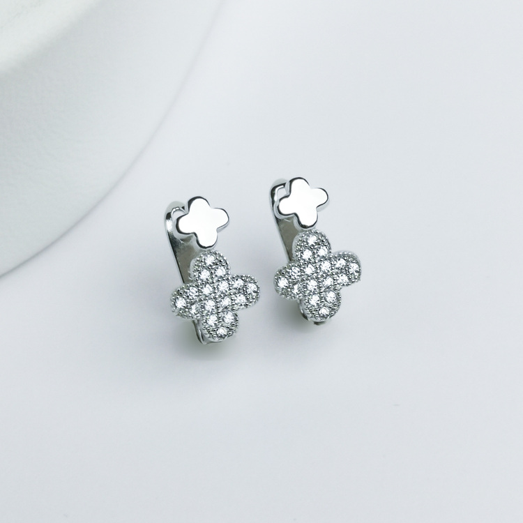 1 - Clover babe Silver Örhänge 925 Modern and trendy earings and women jewelry and accessories