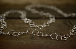 Silverkedja, 10 mm, 83 cm lång