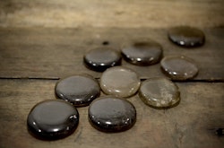 Rökkvarts platta, 30 gram, touchstone