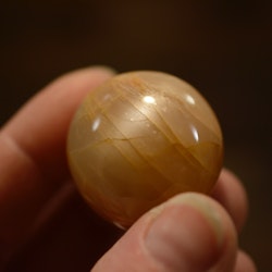 Månsten med skimmer, stor trumlad, 40 gr