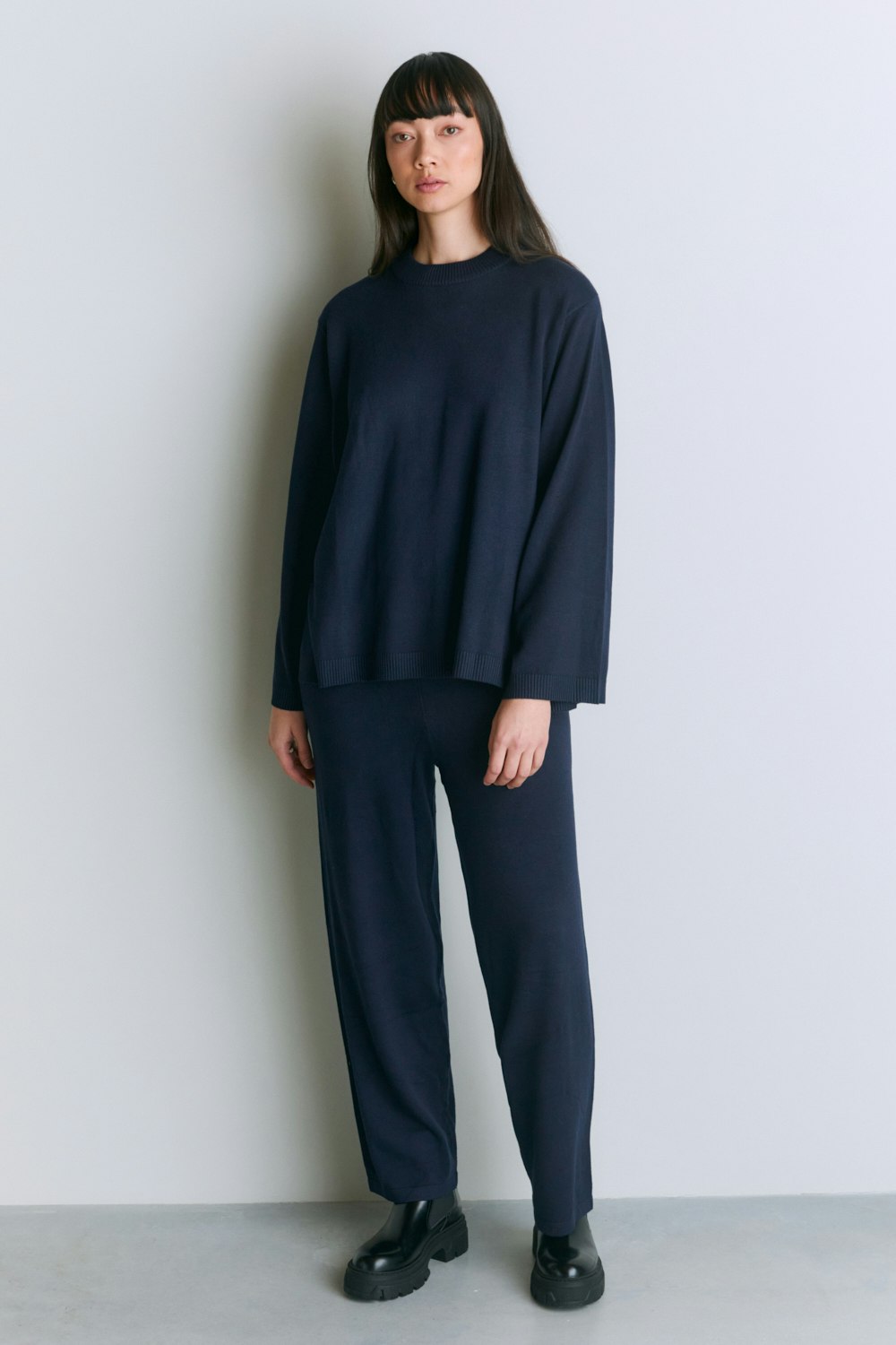 Lola Sweater stickad tröja med vid ärm från Movesgood, i bambu och cashmere
