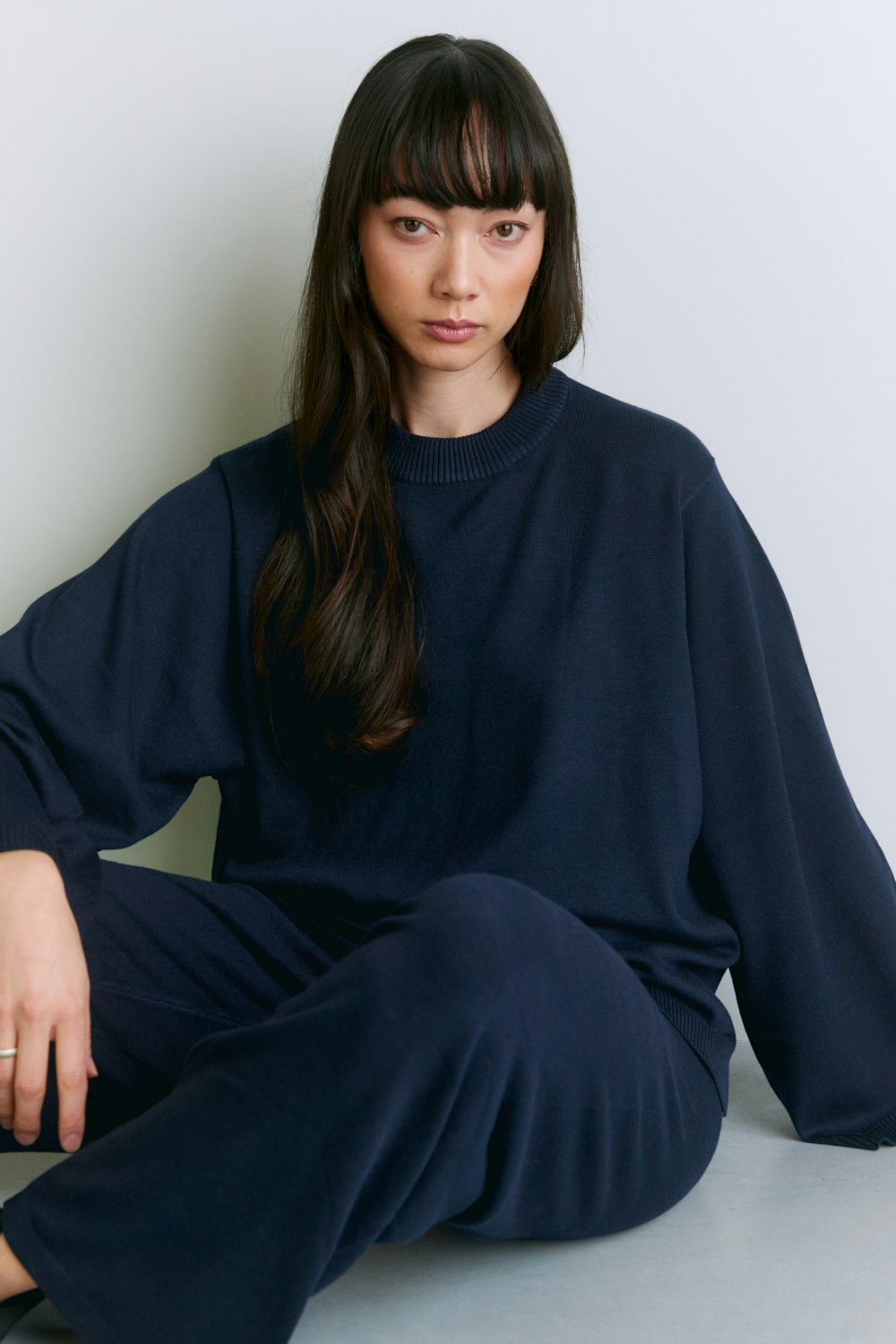 Lola Sweater stickad tröja med vid ärm från Movesgood, i bambu och cashmere