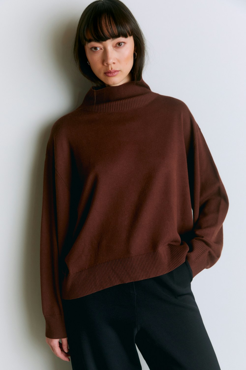 Carry turtleneck sweater i bambu och cashmere, från Movesgood