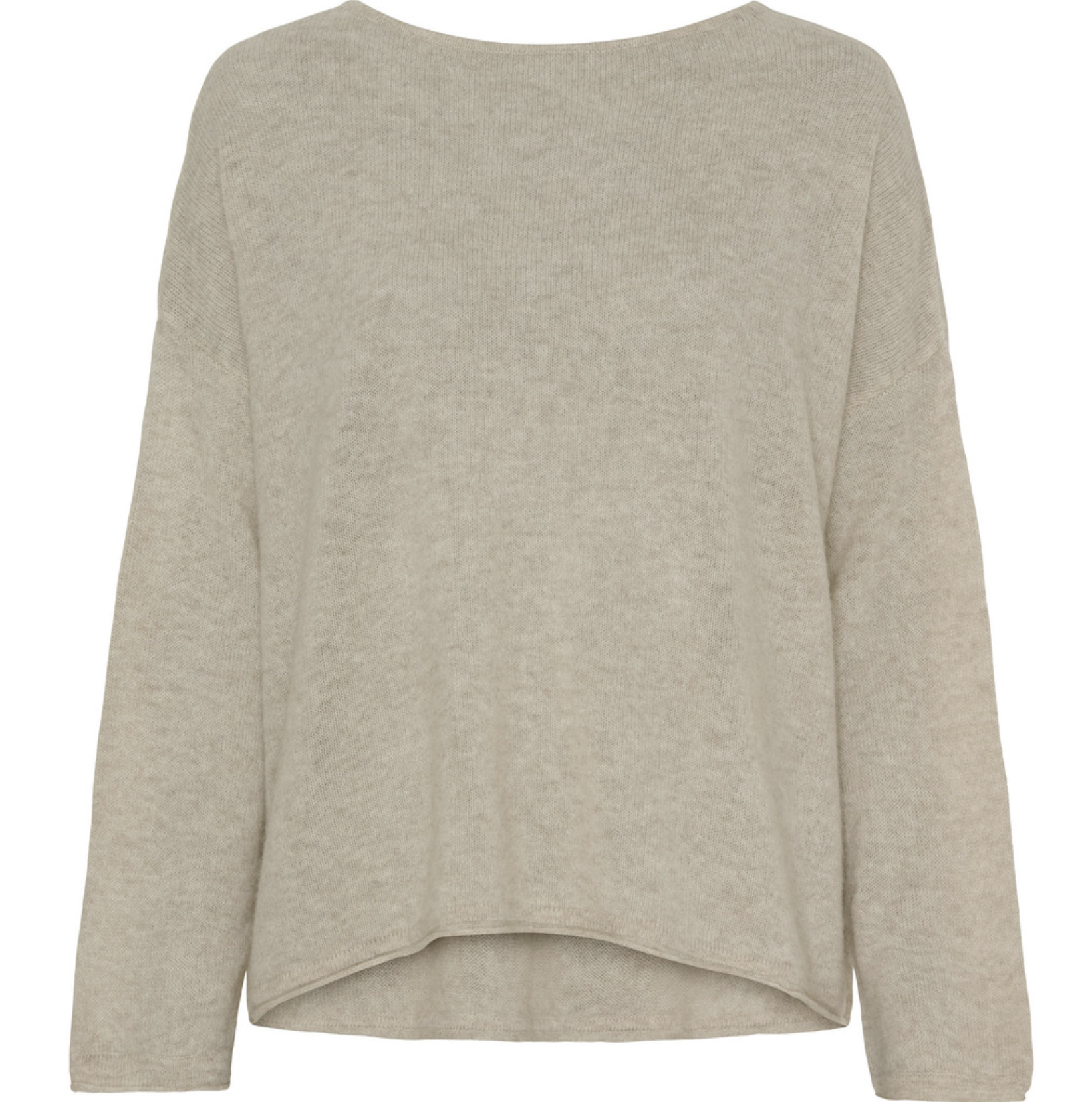 Lyxig oversize tröja i 100% cashmere, mjuk lätt och luftig i fina färger. Vårnyheter från BTF CPH
