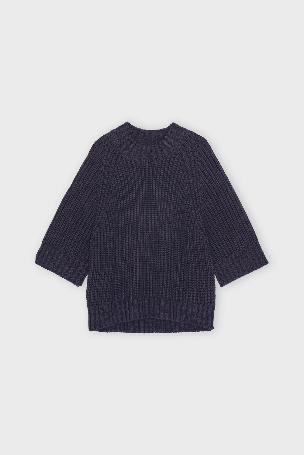 Change rib knit i fin mörkblå färg, trekvartsärm och rund hals, från Moshi Moshi Mind