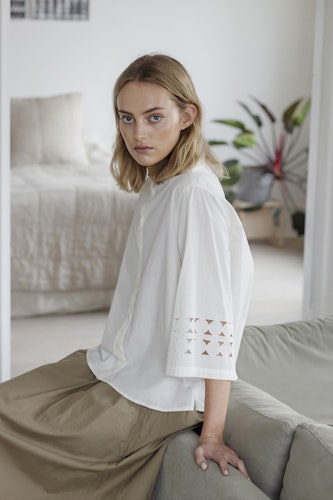 Horta Shirt White - EN kvar!