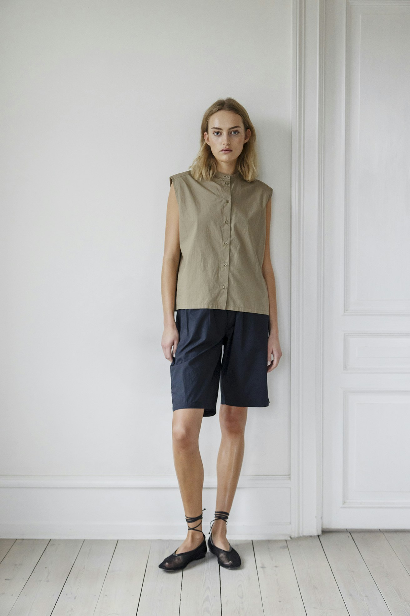 PJ shorts long, shorts i bermudamodell, med knyt upptill och fickor. Organic cotton poplin från Project AJ117