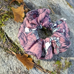 Scrunchie, Ljunglila Vallmo.