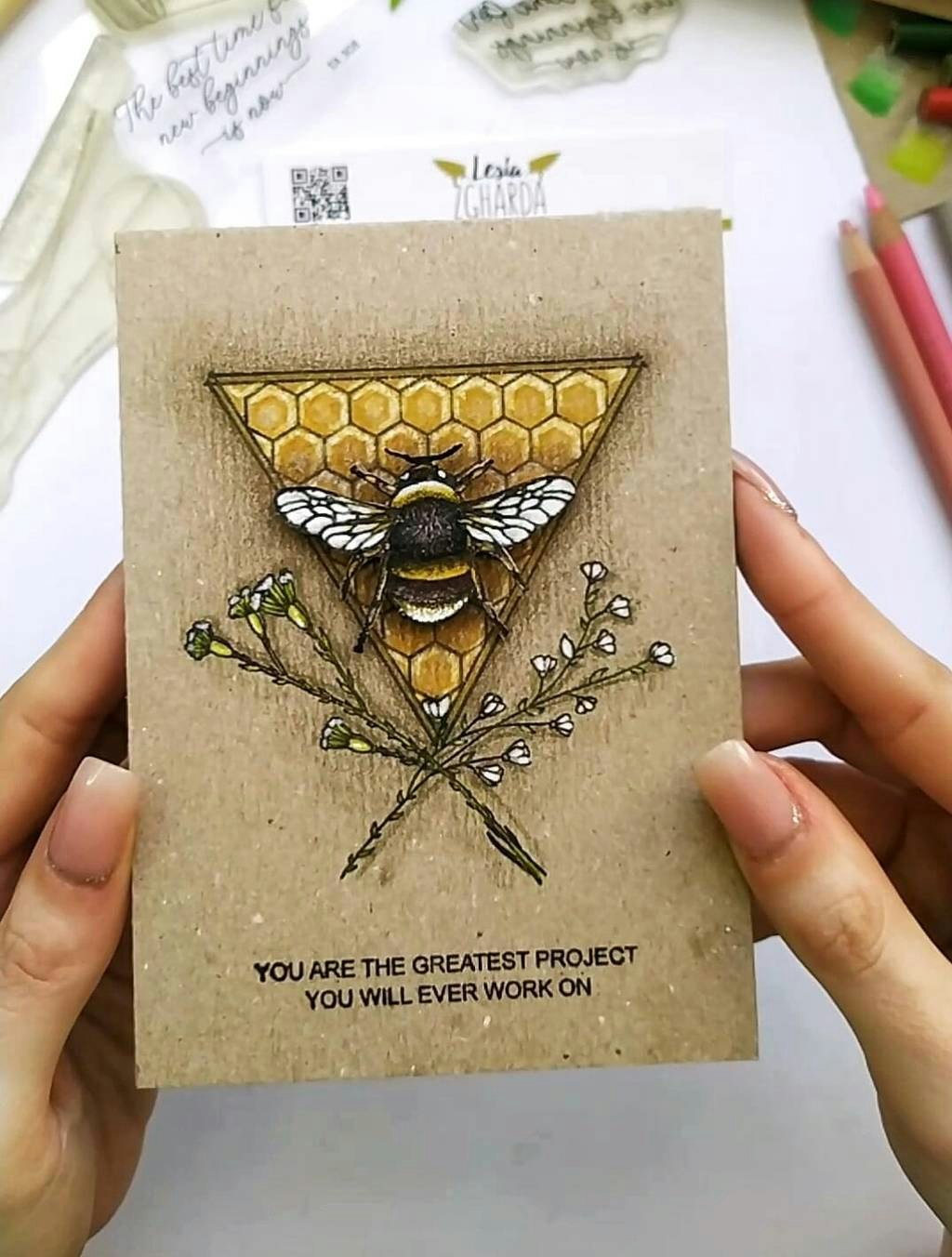 "Bee and sentiment "I want to bee with you" - Clearstamp sett 10x10cm