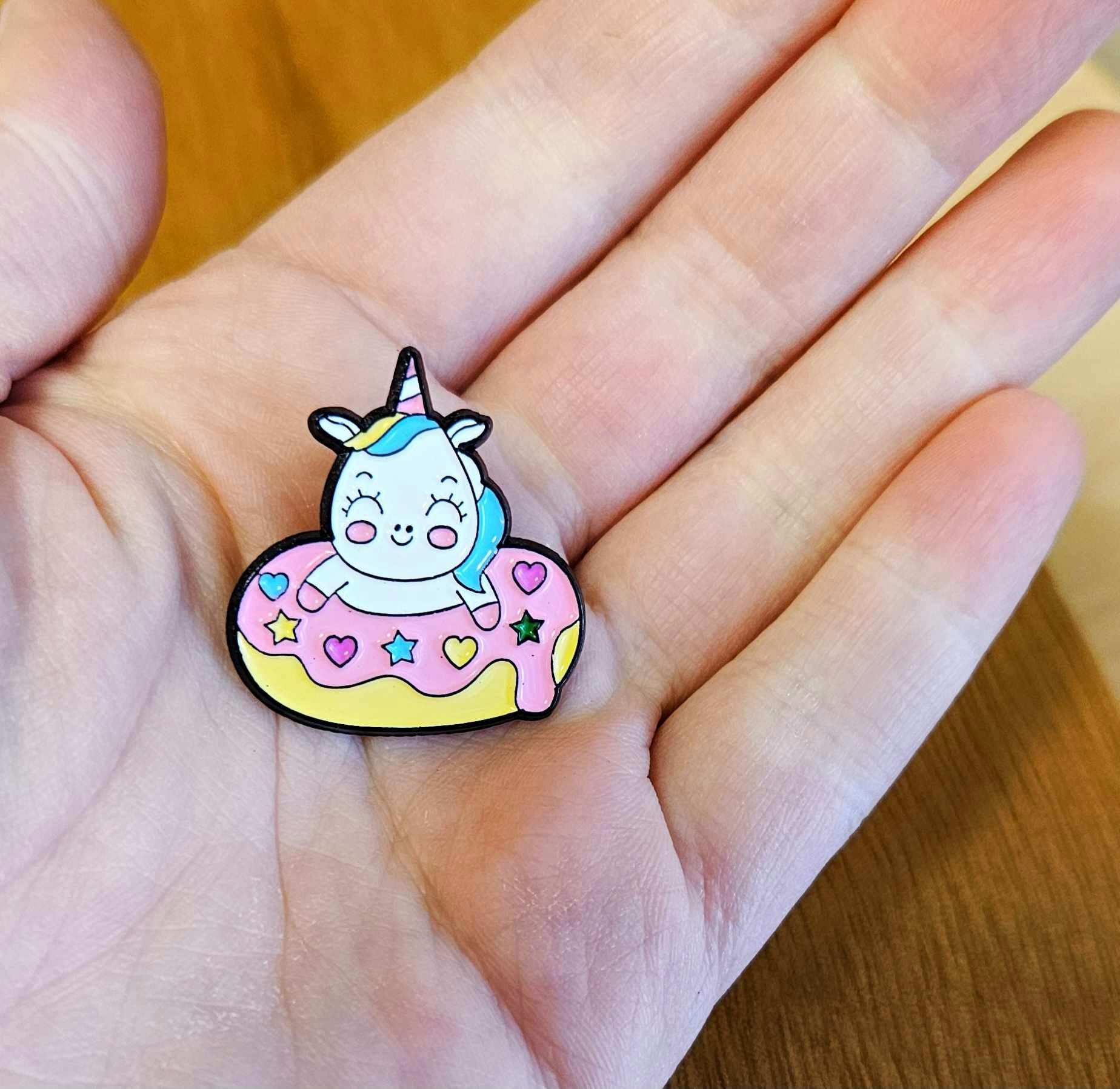 Pin: Unicorn munk