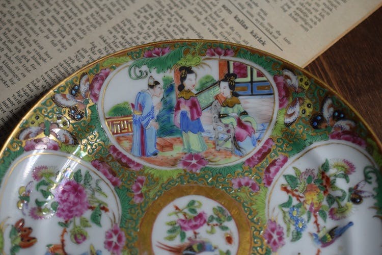 Antique Chinese Canton Rose Medallion dish with melon reserves famille rose #308