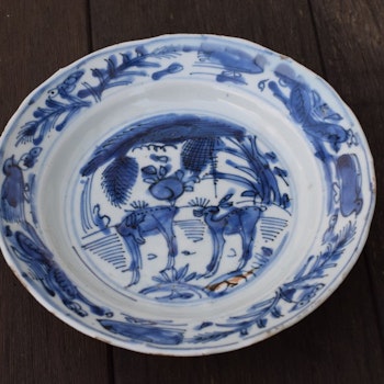 Antique Chinese Ming Dynasty Wanli Kraak plate with Deers #2