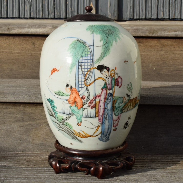 Antique Chinese Porcelain Ginger Jar with wooden lid Deng Shu Ji