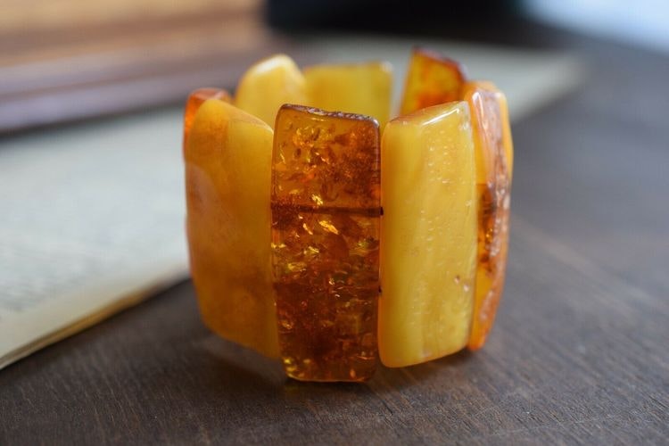 Natural Amber danish raw stone amber bracelet large 55g