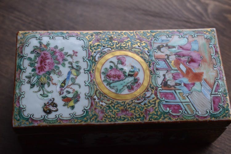Antique Chinese Canton Mandarin Enamel Brush Box, Late Qing