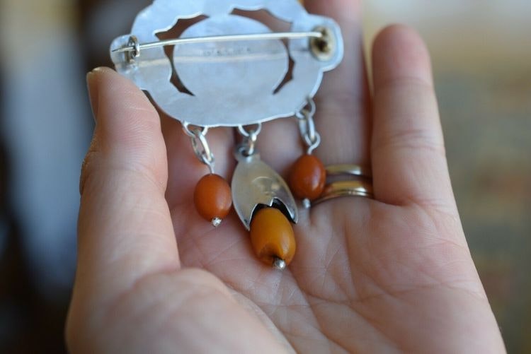 Natural Amber Antique Brooch Silver From 1920s Baltic Amber Art Nouveau 14.6g