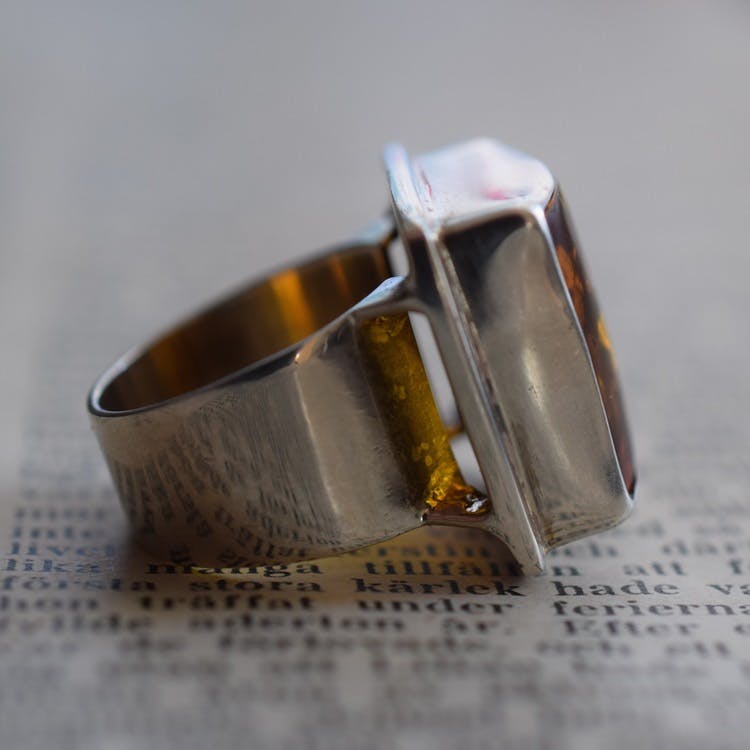 Natural amber ring/pendant Scandinavian Swedish design 925 silver 11g Size15