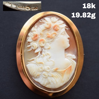 Antique 18K solid gold hand carved shell Cameo brooch 20g big from Sweden 1921