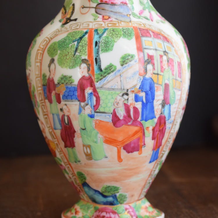 Antique canton rose mandarin vase high quality mid 19th century famille rose