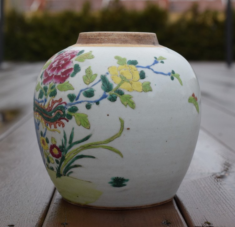 Famille rose ginger jar Yongzheng period