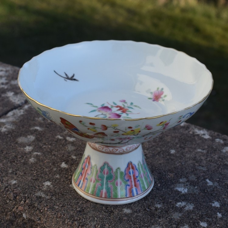 Qing Dynasty altar bowl with butterflies