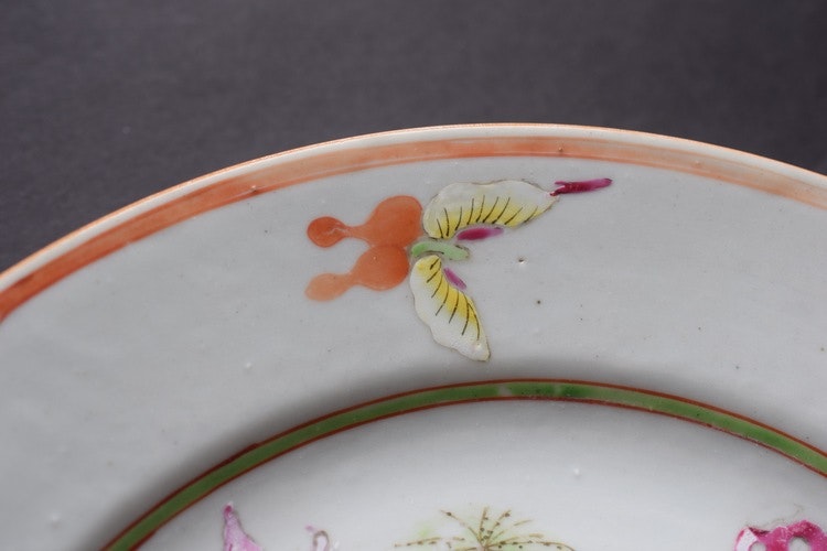 Antique Chinese porcelain plate first half of 18th C Yongzheng / Qianlong #583