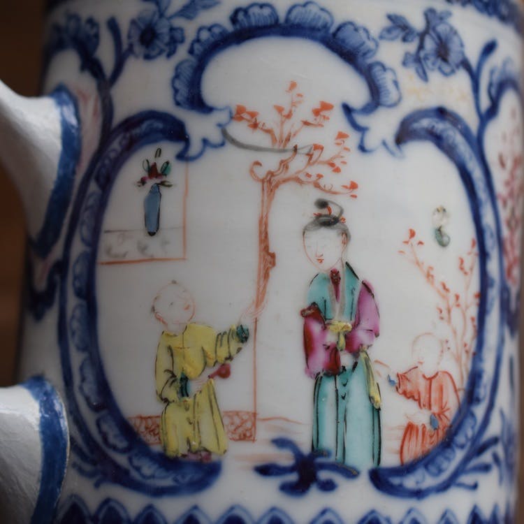 Antique Chinese Export Porcelain Tankard blue and white and famille rose 18th C