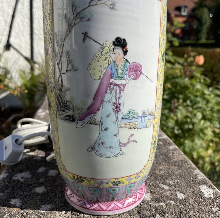 Chinese famille rose Porcelain vase / lamp Second half of the 20th c #695
