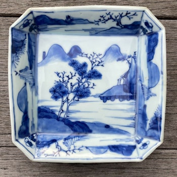 Antique Chinese Porcelain square dish Kangxi period Qing Dynasty #800