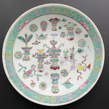1 Antique Chinese famille rose charger antique objects Tongzhi, Late Qing #823