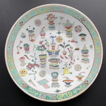 1 Antique Chinese famille rose charger antique objects Tongzhi, Late Qing #825