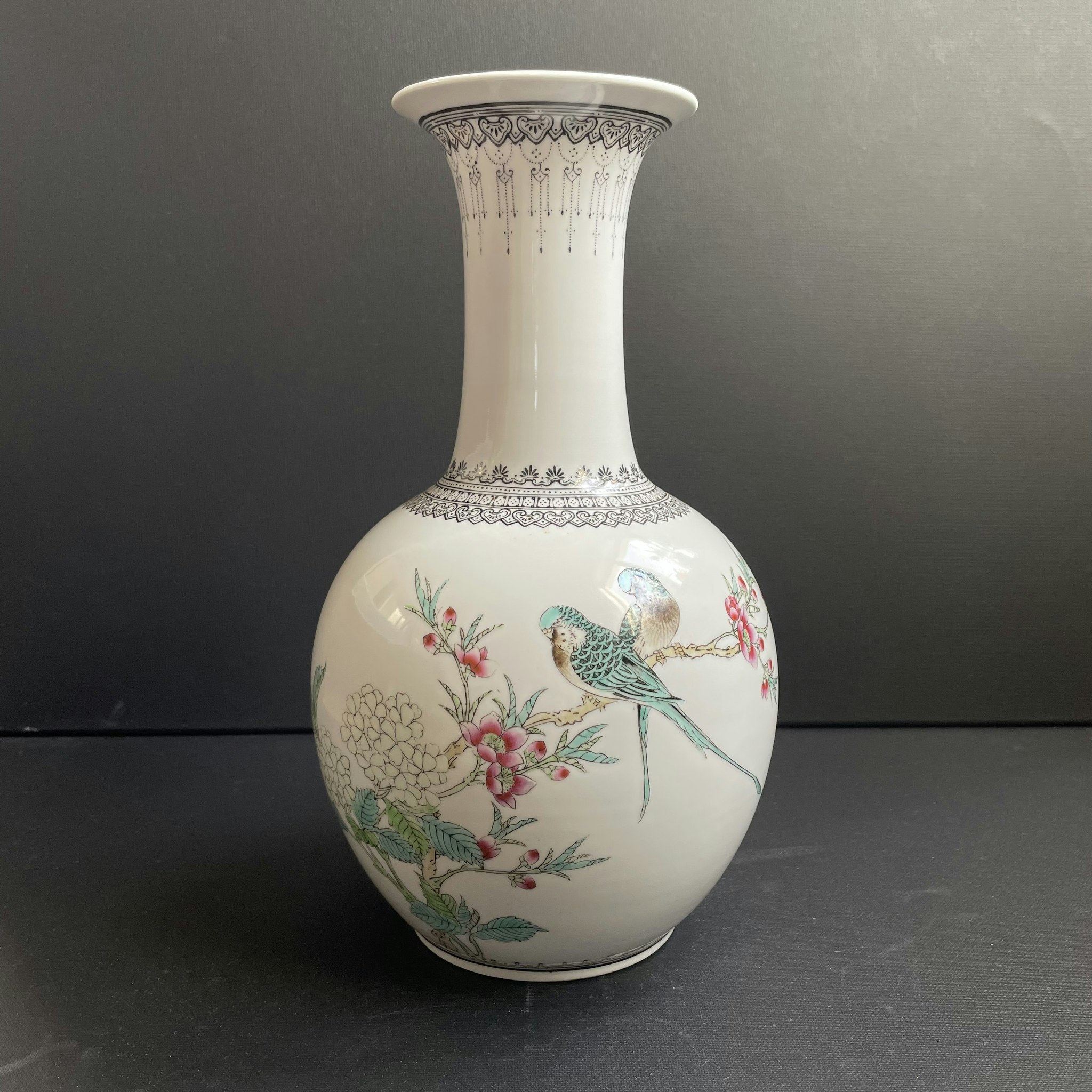One large Vintage Chinese famille rose vase, 1980s-90's #856