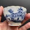 One Antique Chinese blue and white Porcelain teacup with gilding Qianlong #930