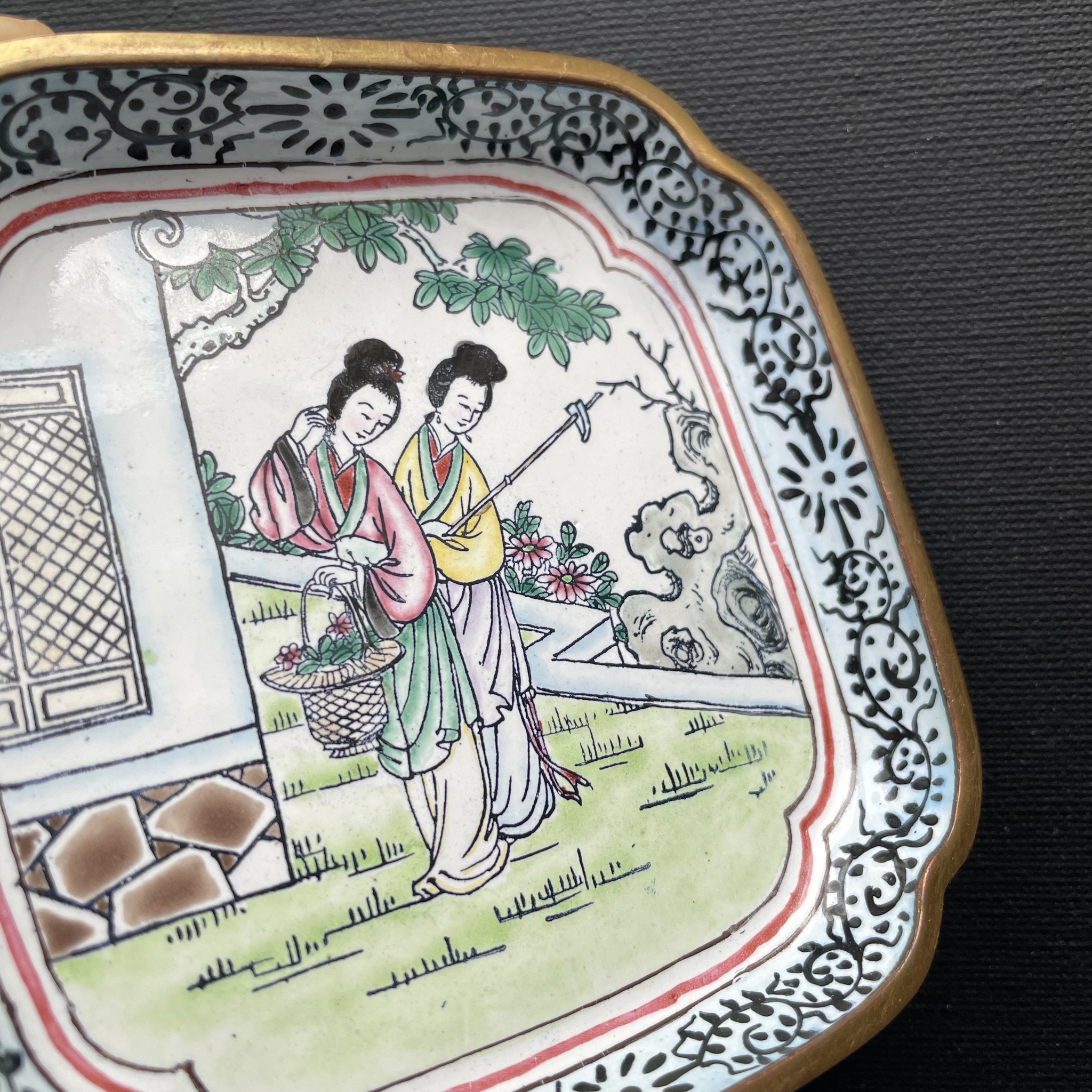Vintage Chinese Small Hand Painted Dish