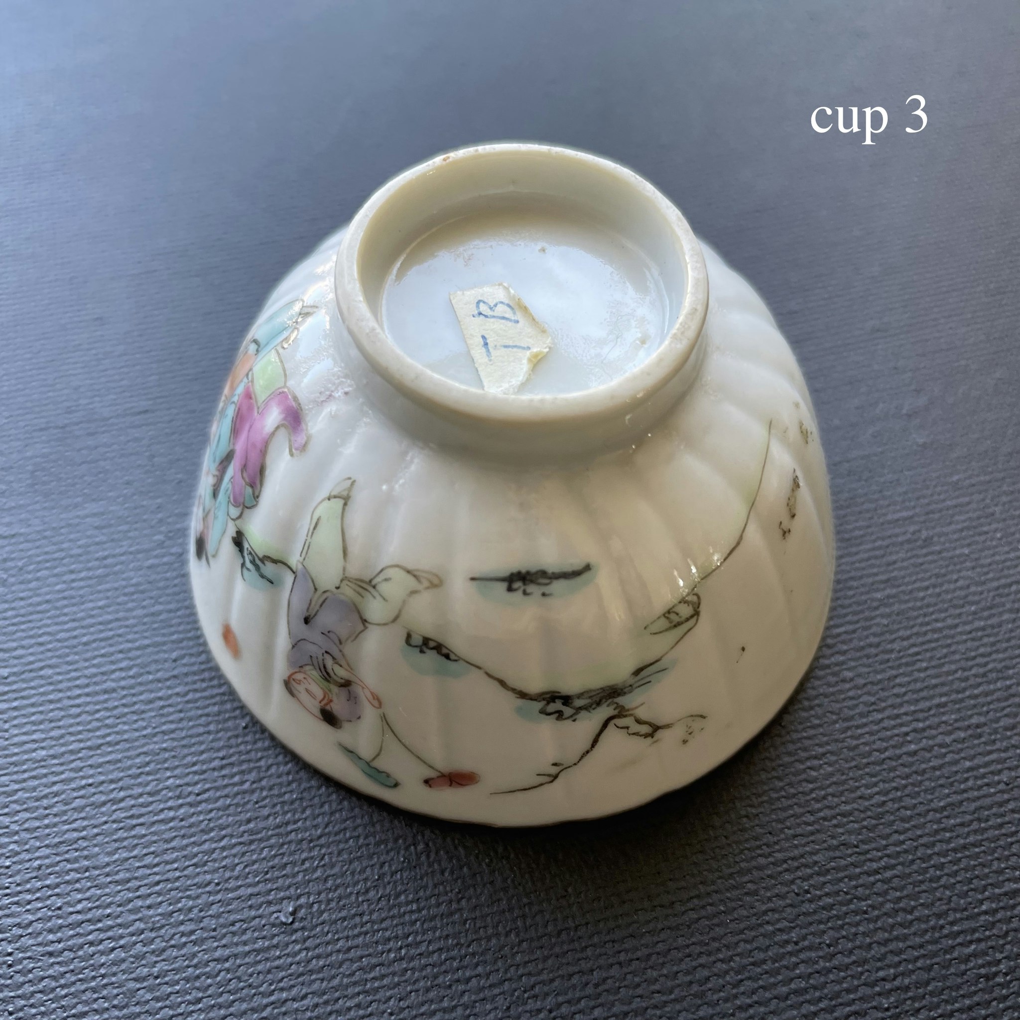 Antique Chinese teacups (set of 4) Late Qing Dynasty, Tongzhi / Guangxu