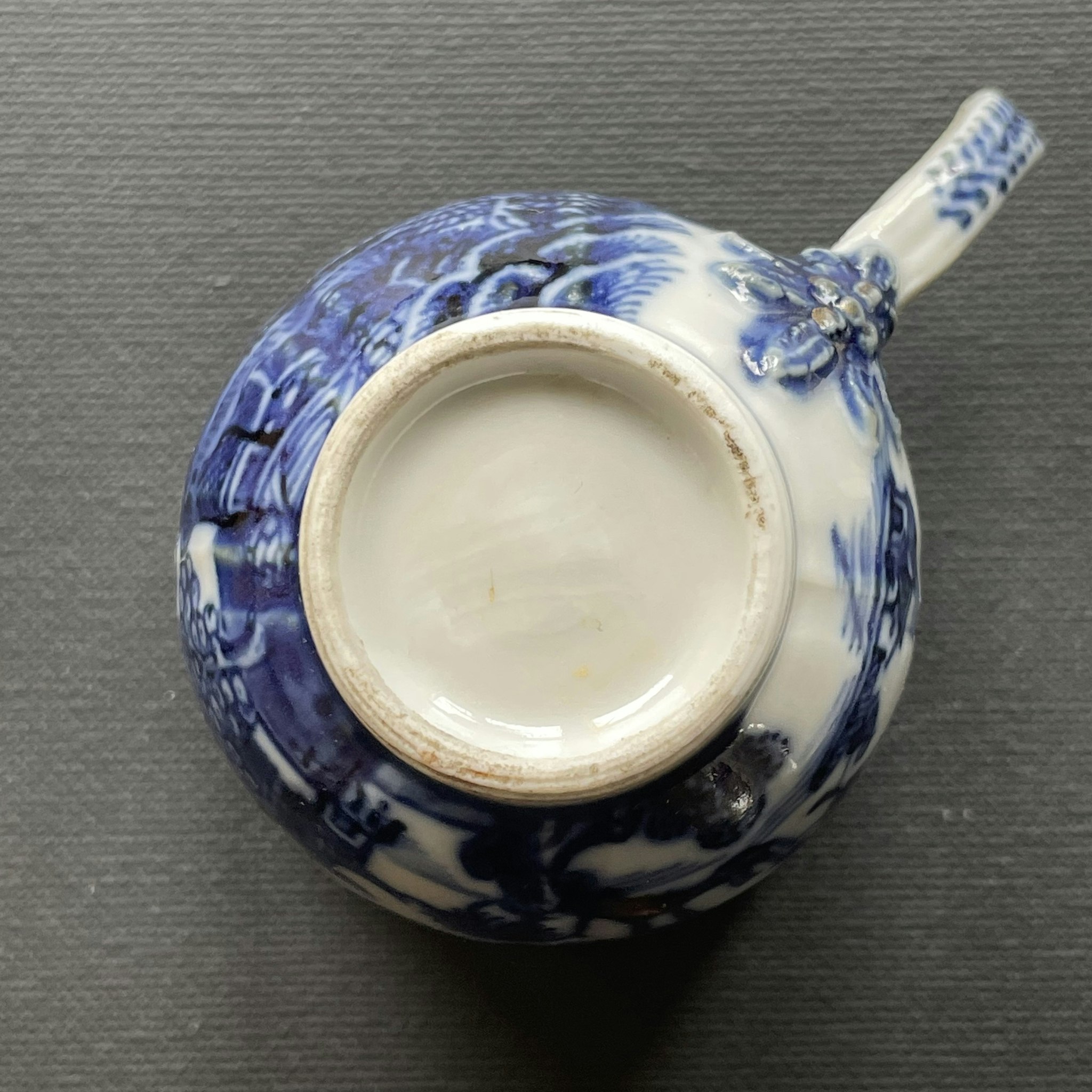 Antique Chinese blue and white Porcelain teacup Qianlong period #1105