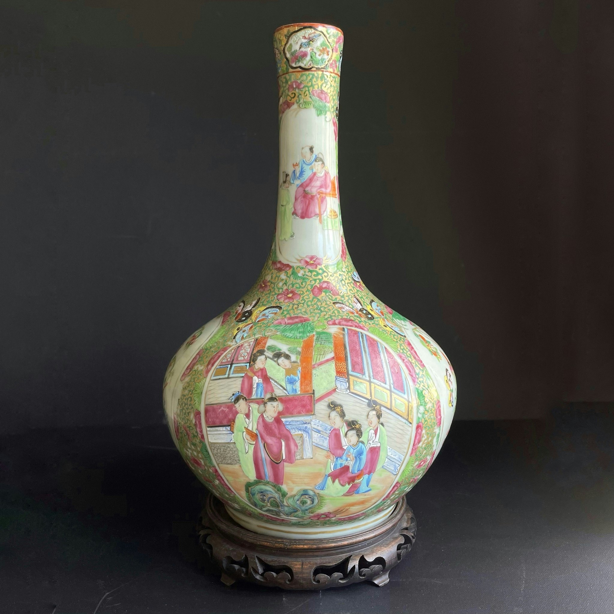Antique Chinese rose mandarin large bottle vase mid 19th c #1135