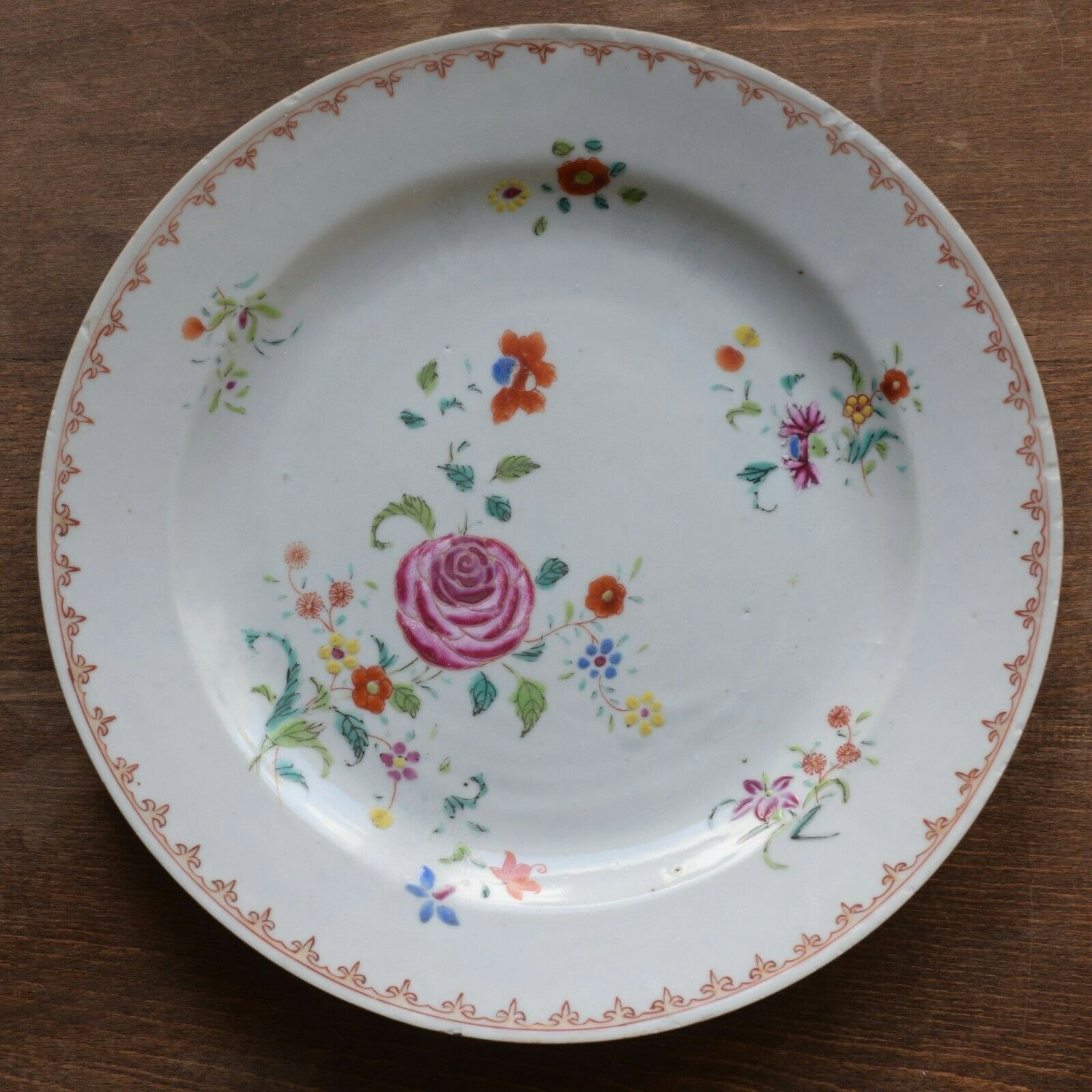 A Chinese famille rose plate, Qianlong, Qing Dynasty #719