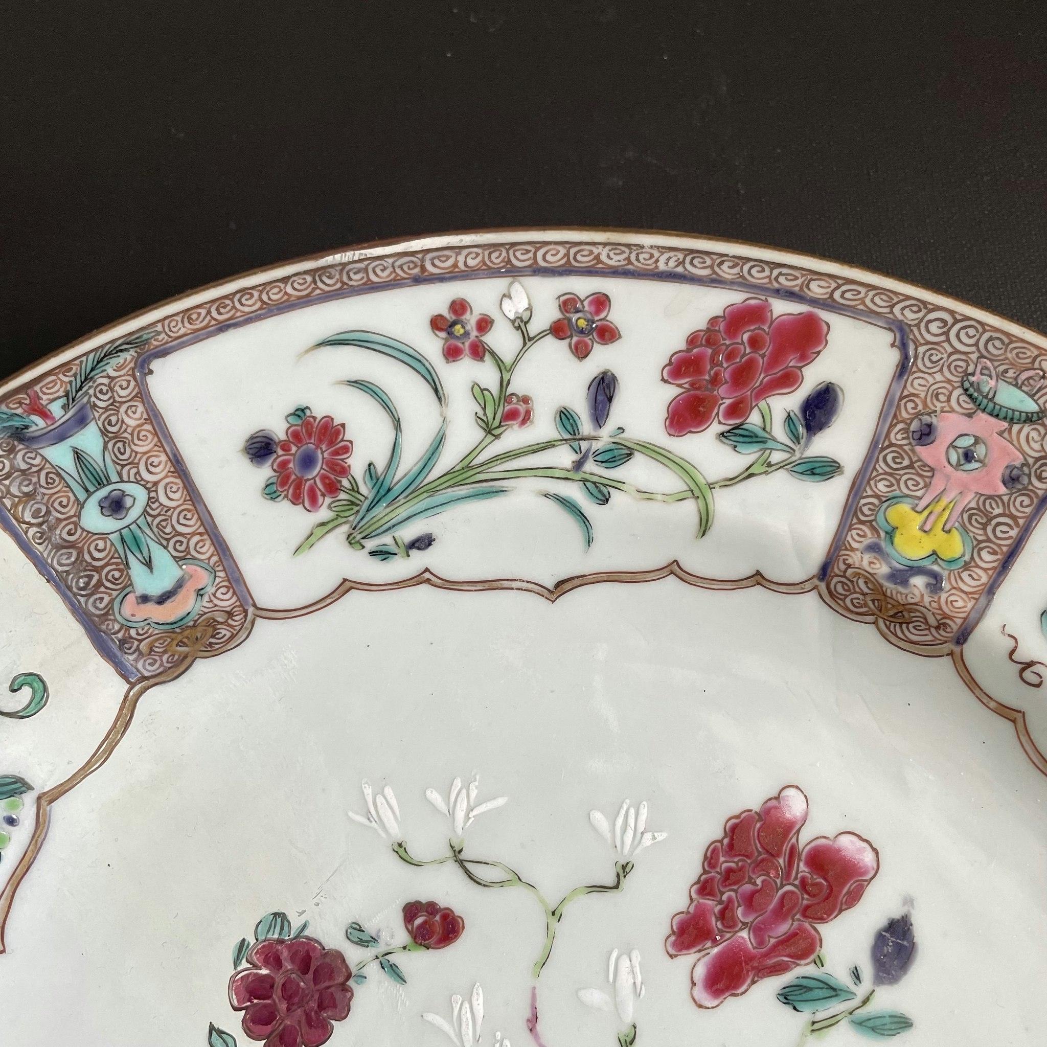 Antique Chinese porcelain plate first half of 18th C Yongzheng / Qianlong #1171