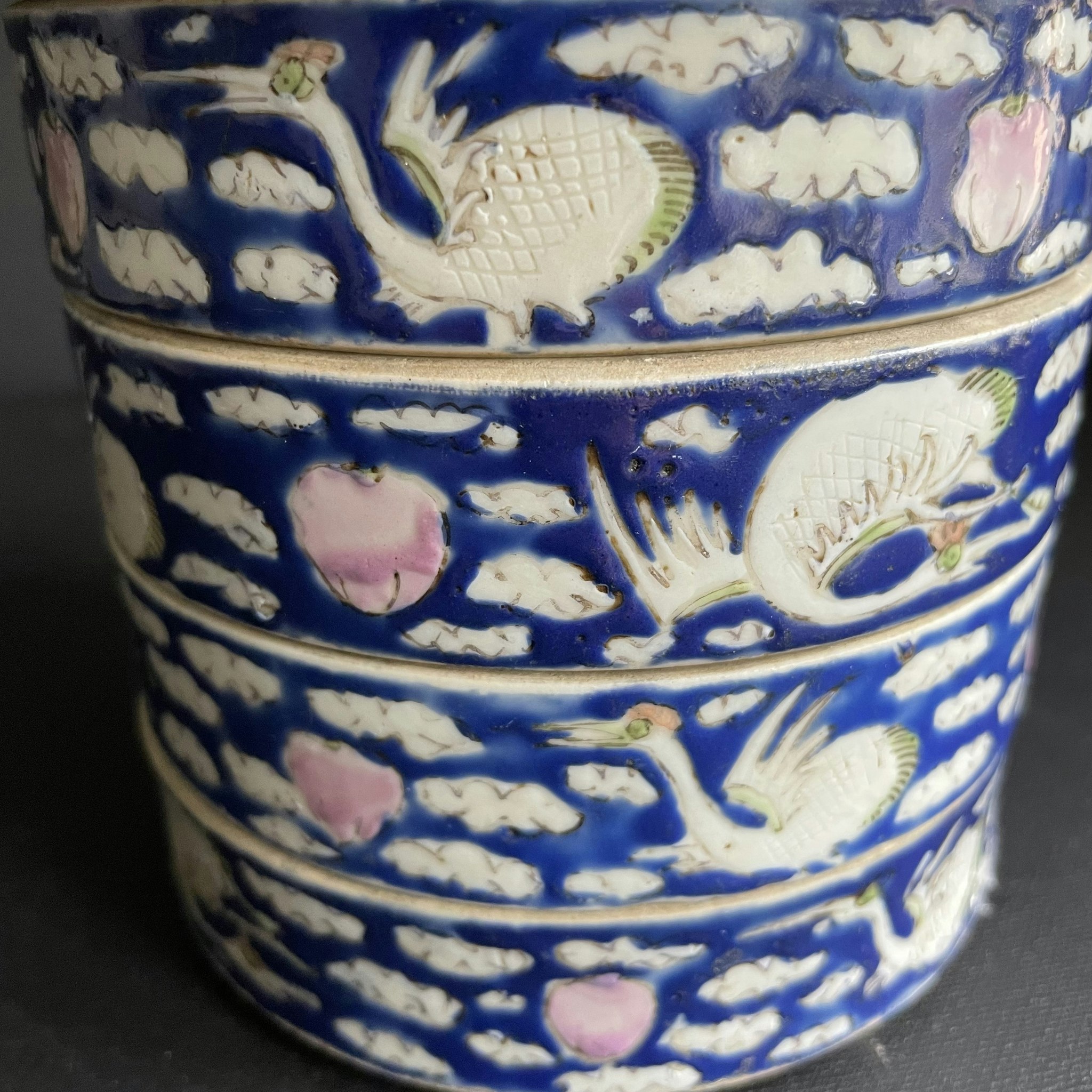 Antique Chinese layered porcelain box Late Qing / Republic #1161