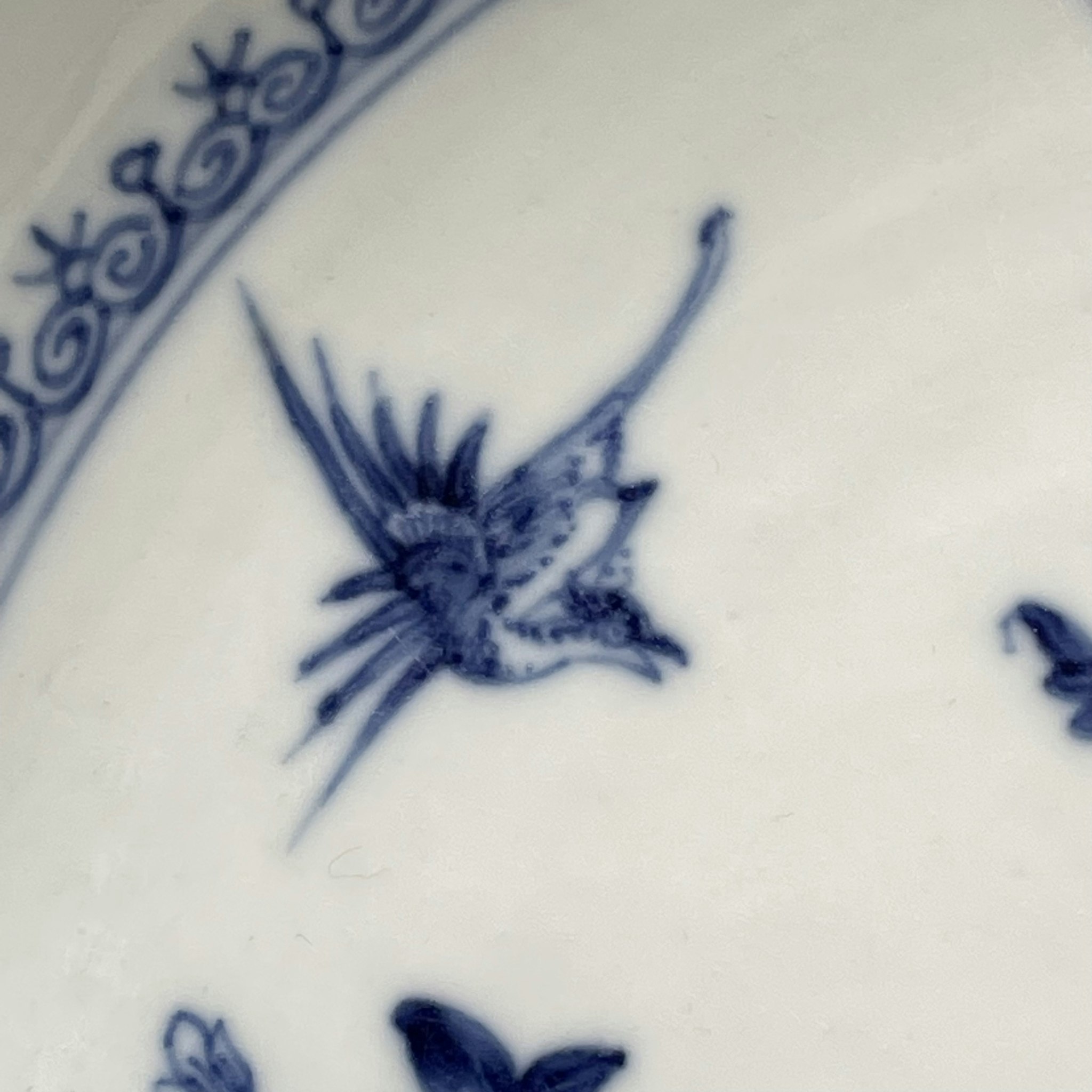 Antique Chinese Blue and white plate, 19th c, Qing Dynasty #1172