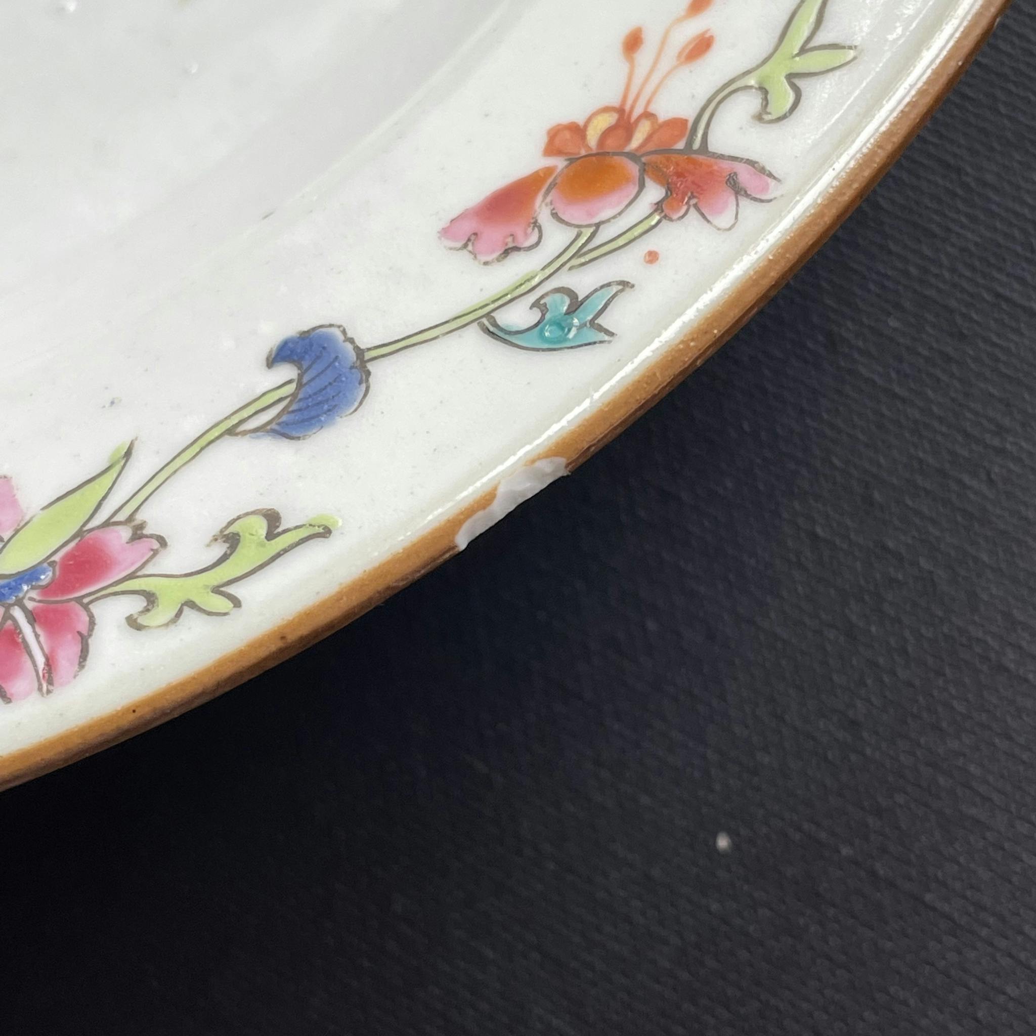 Antique Chinese Famille Rose Plate, Qianlong, Qing Dynasty #1218