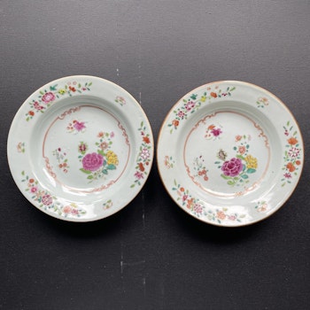 Antique pair of Chinese Famille Rose deep dishes, Qianlong #1231_1232